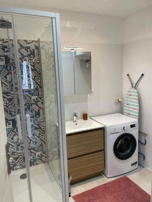 Appartement Neuf Au Coeur De Toulon Exteriör bild
